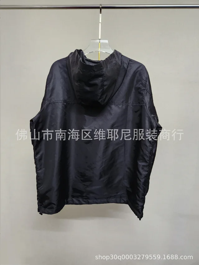 Unbranded Jackets Hooded Zip Jacket with Safety-Pin Chest Appliqué product detail image 3