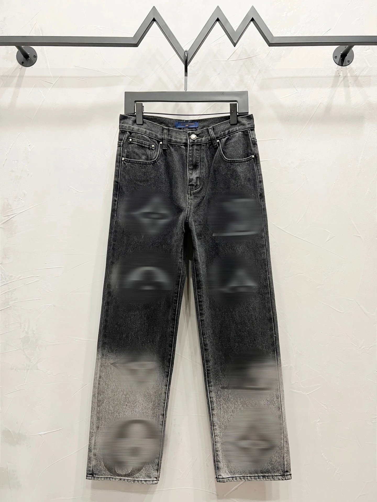 Gallery Dept. Washed and Distressed Denim Styles — K1250