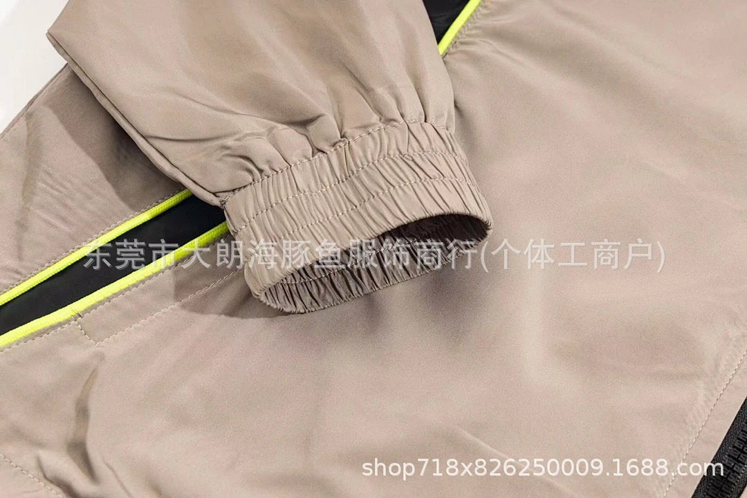Design Track Suit Set Beige with Neon Green Trim Tracksuit product detail 10 in Litbuy spreadsheet finds
