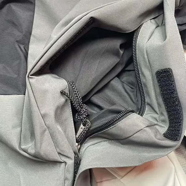 The North Face Venture Jacket Gore-Tex Waterproof Shell - 18