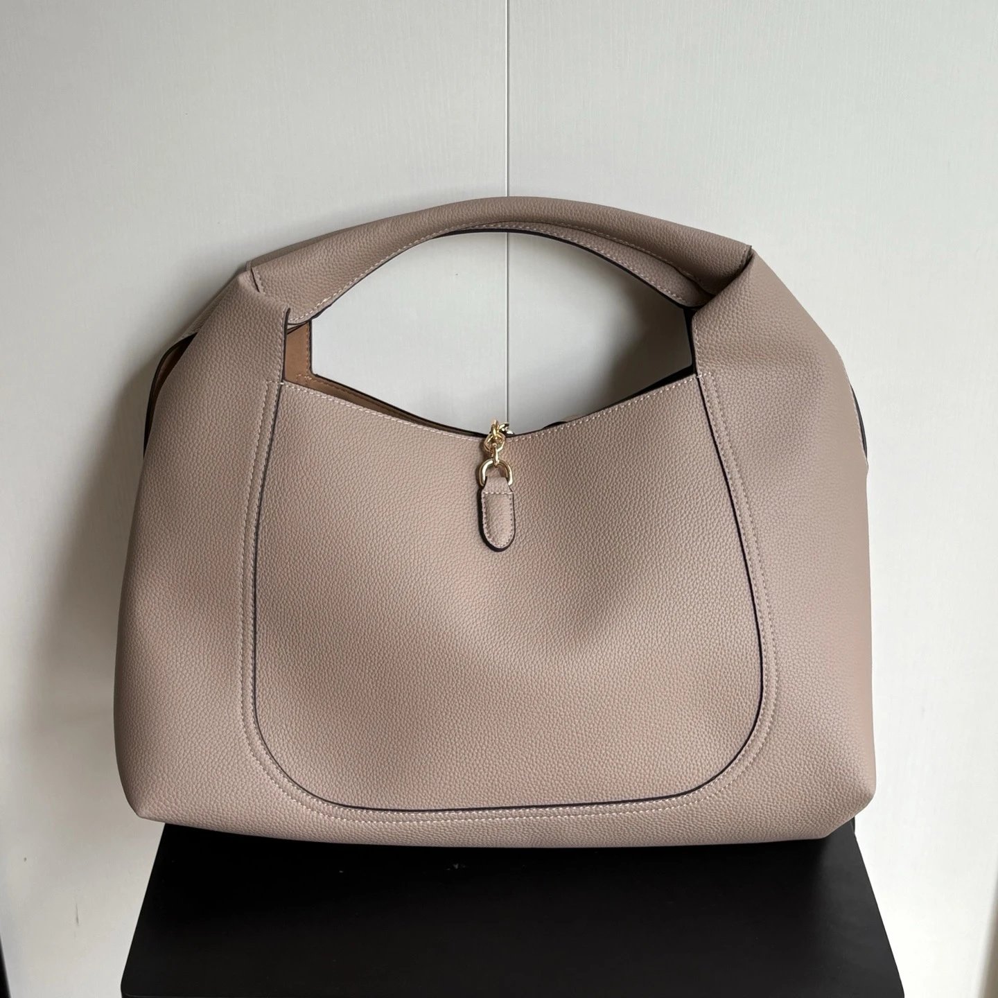 Gucci Jackie 1961 Small Black Grainy Leather Hobo Bag - 13