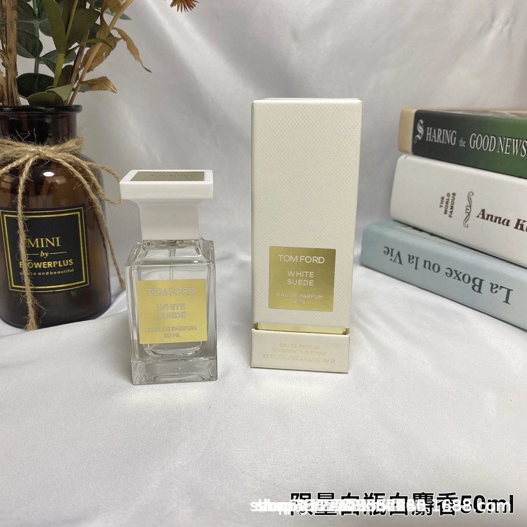 White bottle white musk 50ml