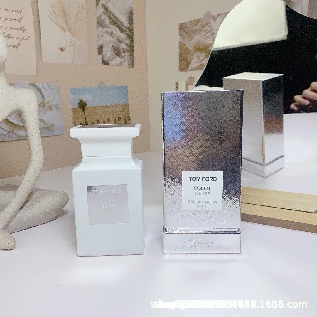 Foreign trade Vietnam perfumeTF ebony aloe bitter peach thorn rose lost cherry white musk perfume
