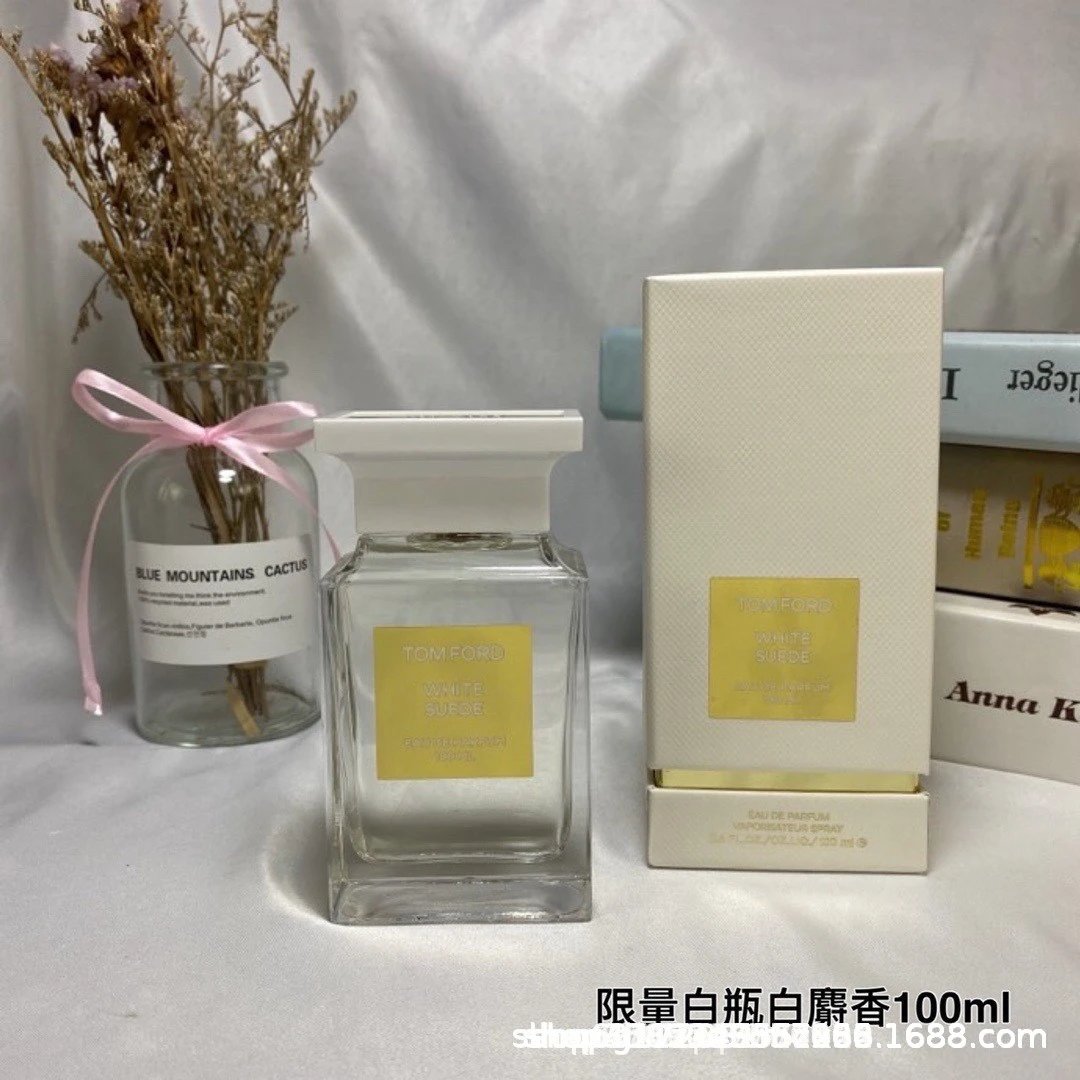 White bottle white musk 100ml