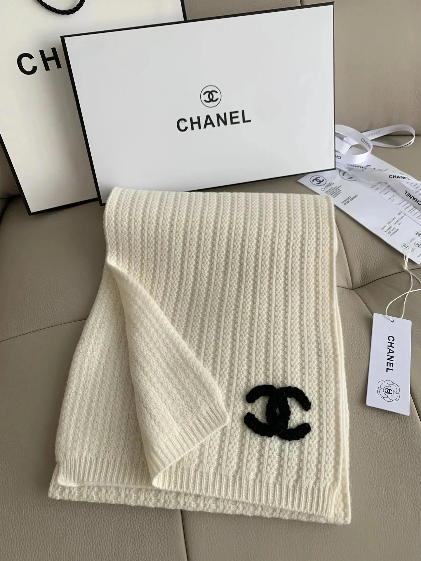Product view 33