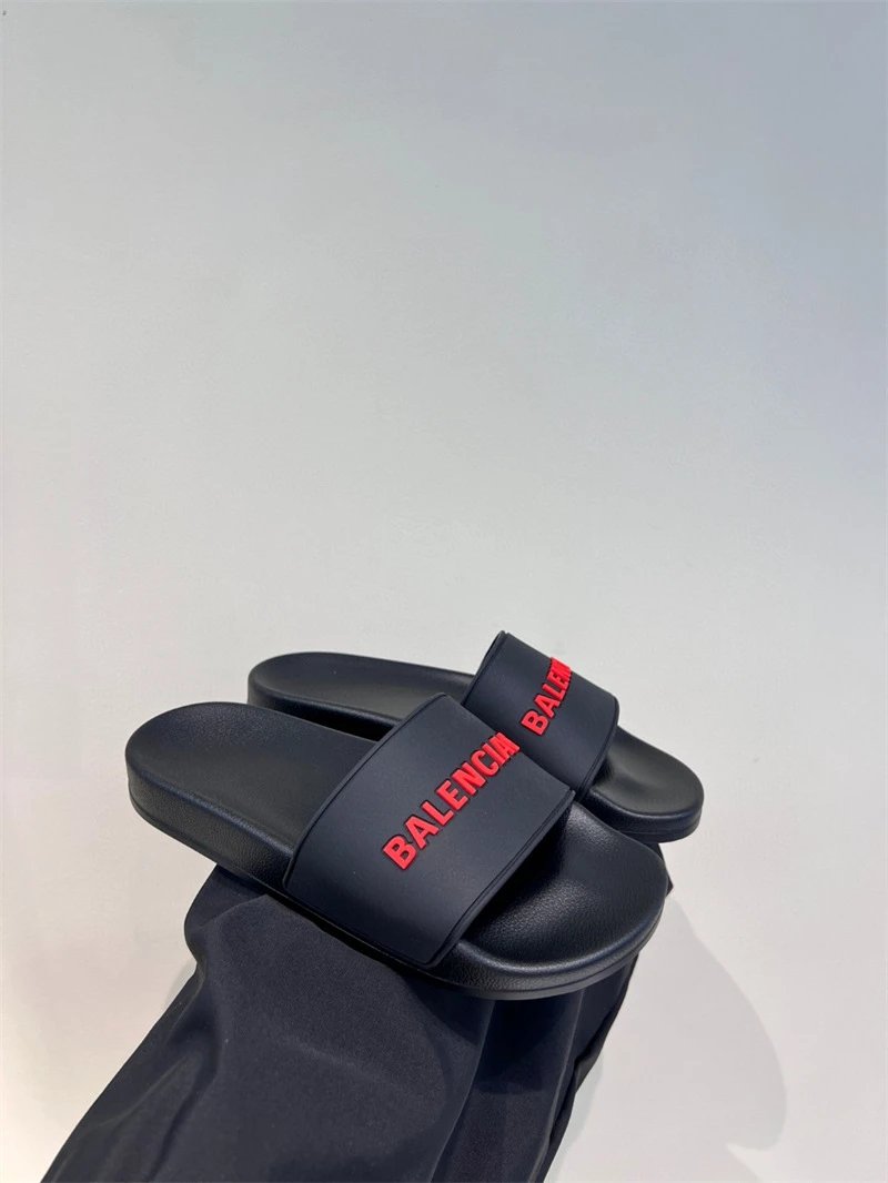 Black-Red