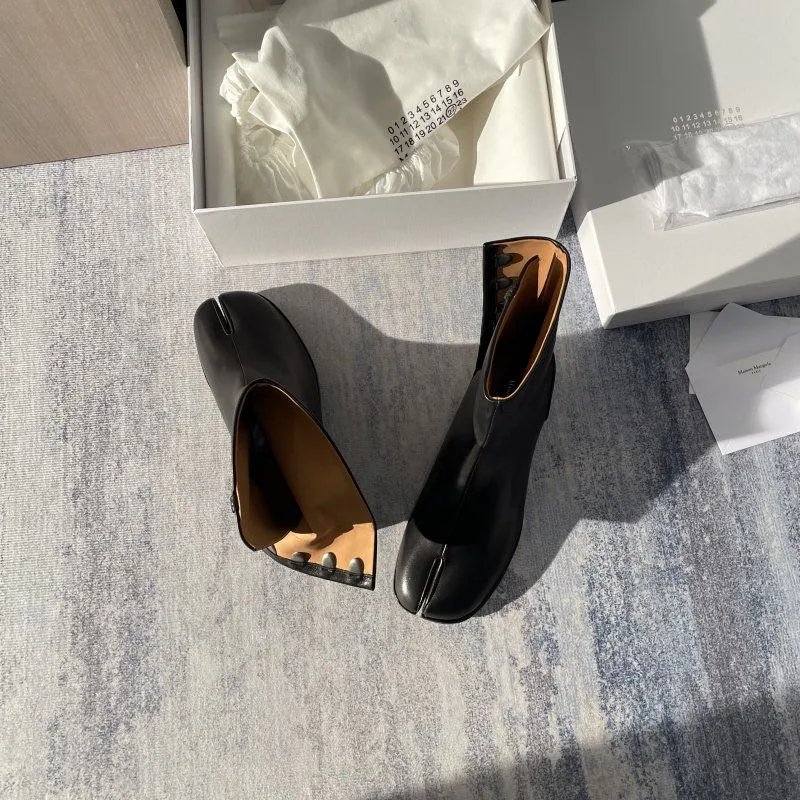 Real Leather High Tabi Split Toe Shoe photo 5