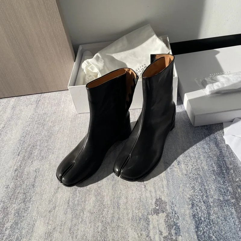 Real Leather High Tabi Split Toe Shoe photo 4