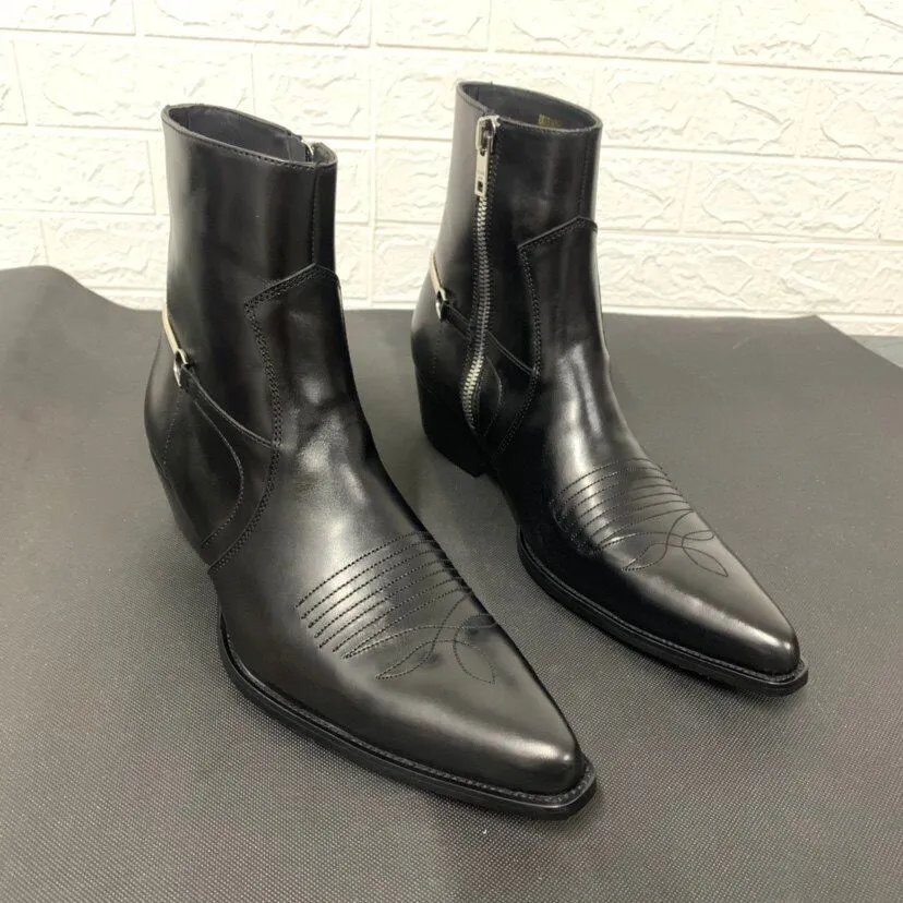 Chelsea Boot Black Pointed Toe Side Zip photo 4