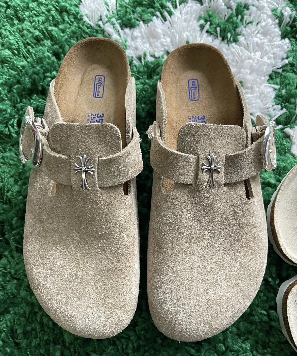 Remake Closed Toe Slide photo 4