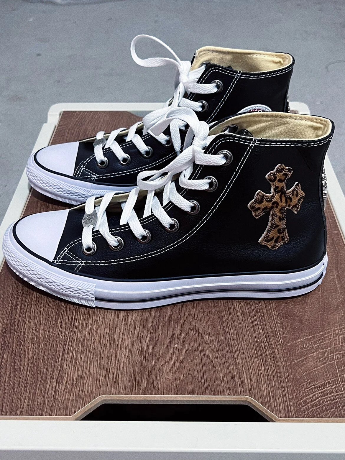 1970 Black Fashion Trend Casual Unisex Shoe photo 4