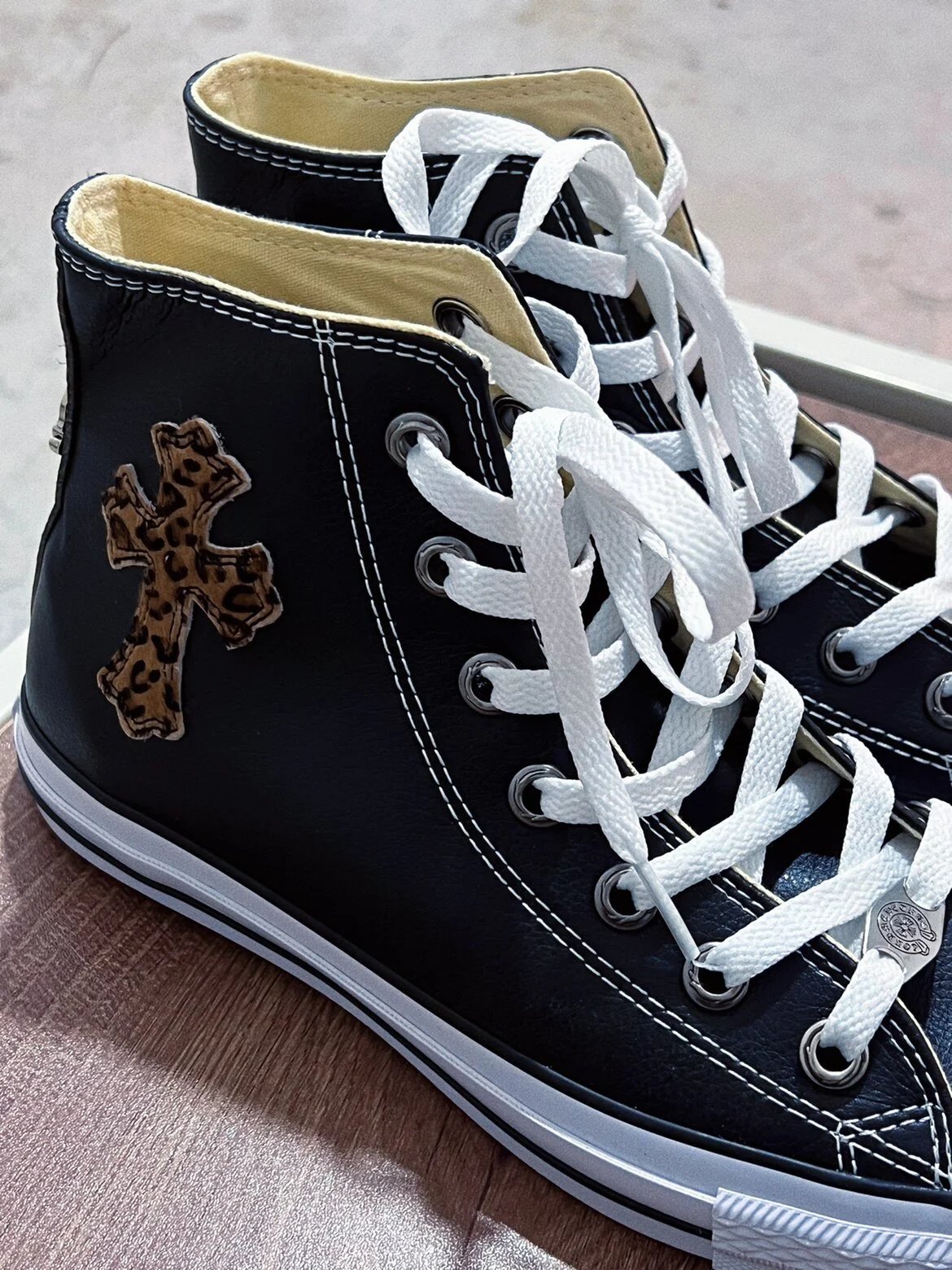 1970 Black Fashion Trend Casual Unisex Shoe photo 2