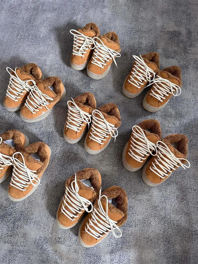 NIE ERL Bread Shoe Black Suede photo 4