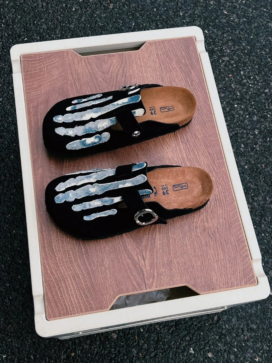 Remake Closed Toe Slide photo 7