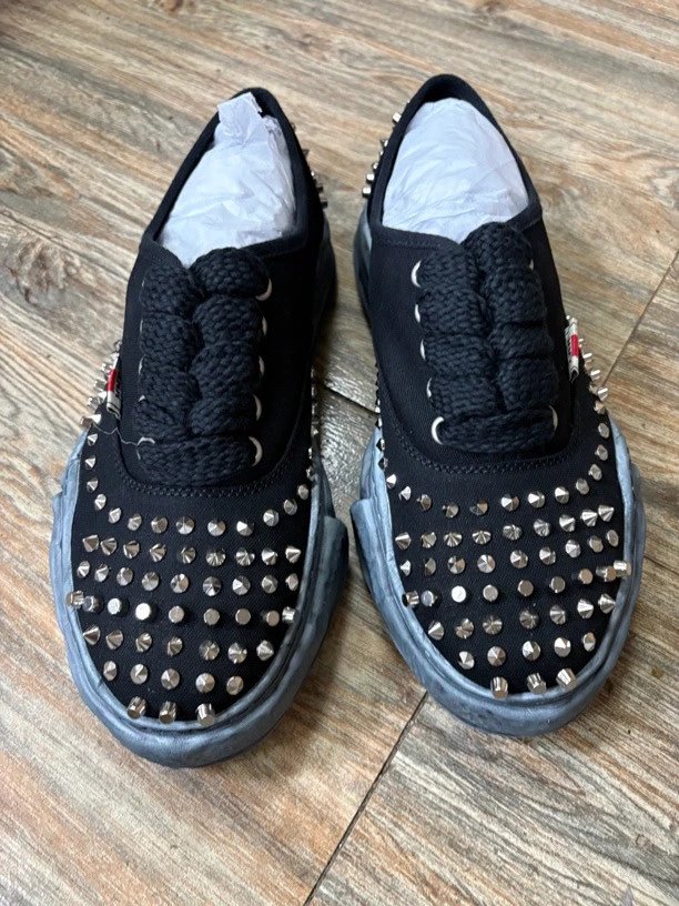 Mihara Mmy Distressed Sneakers photo 5