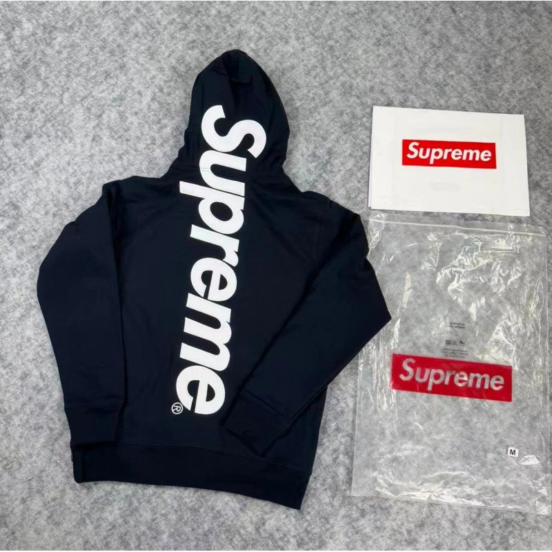 E550 # Classic Big LOGO Hoodie in Blue