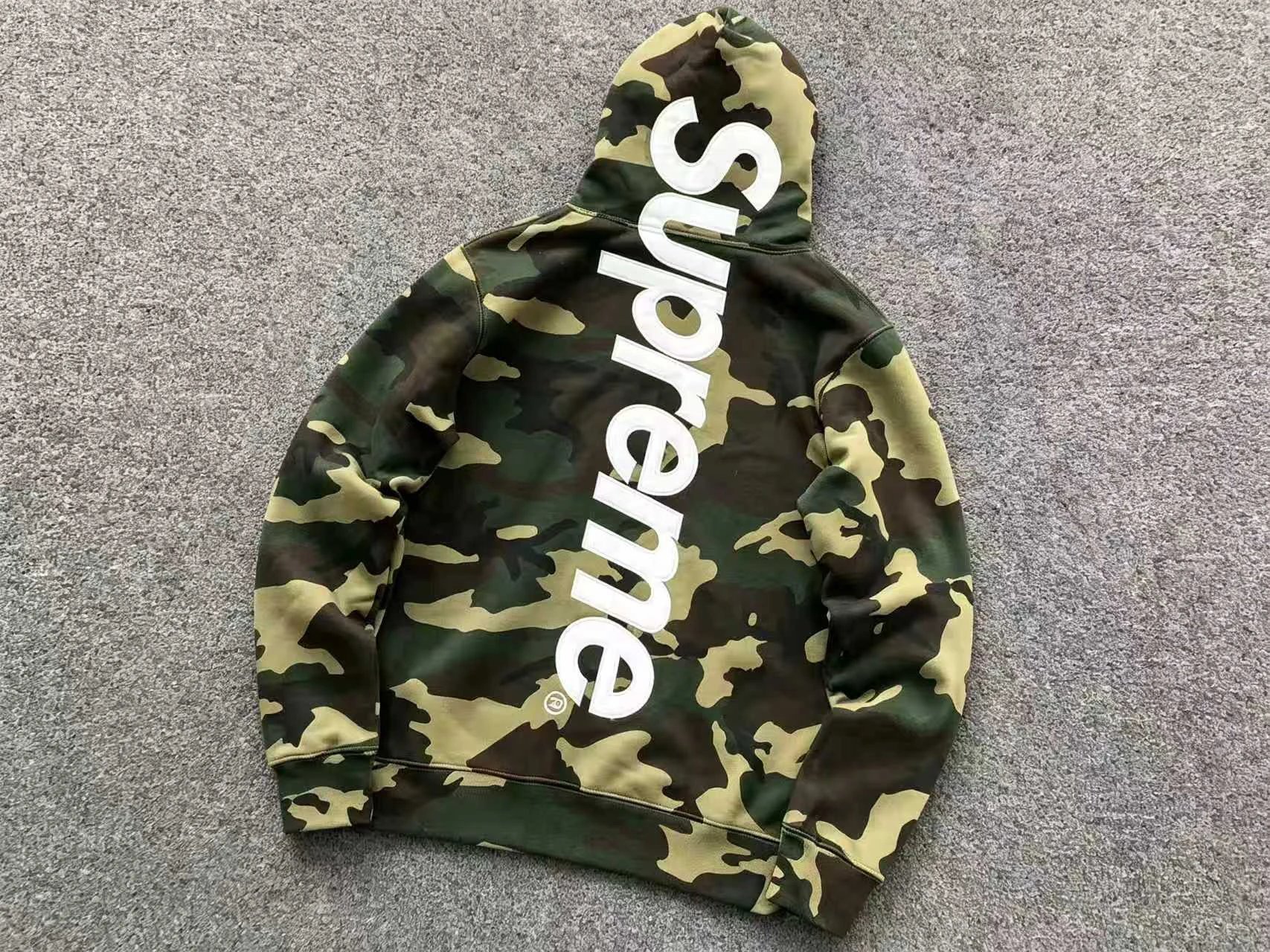 E550 Classic Big Logo Hoodie Colorful