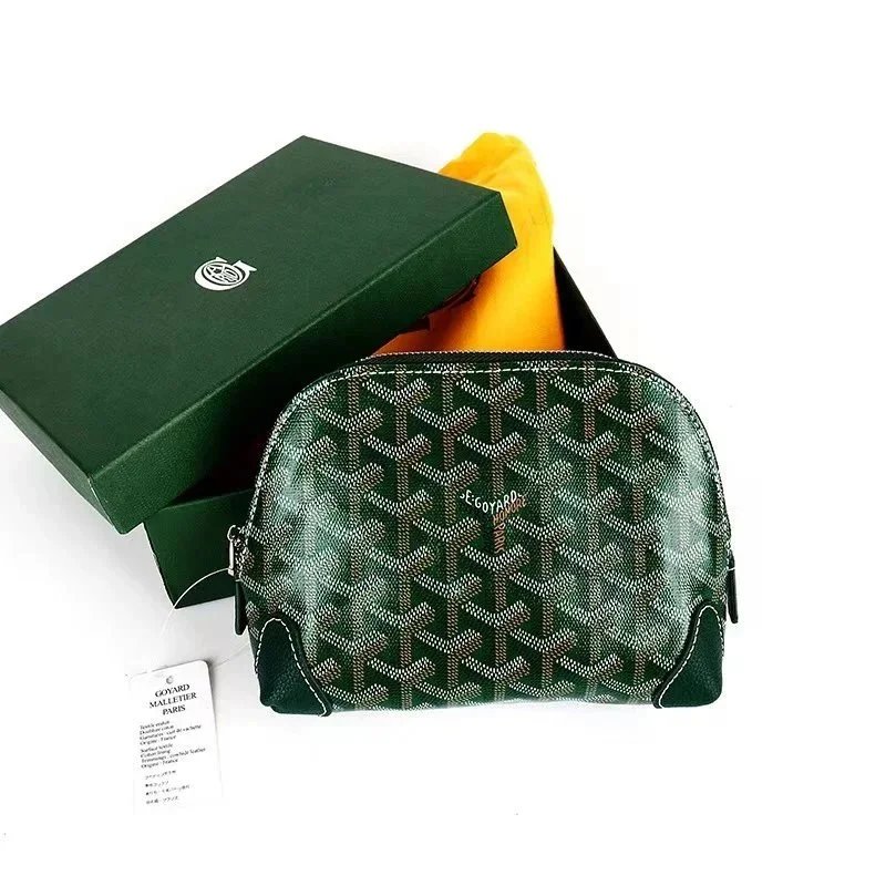 Goyard Crossbody Bags Belvedere Small Flap Bag — 36