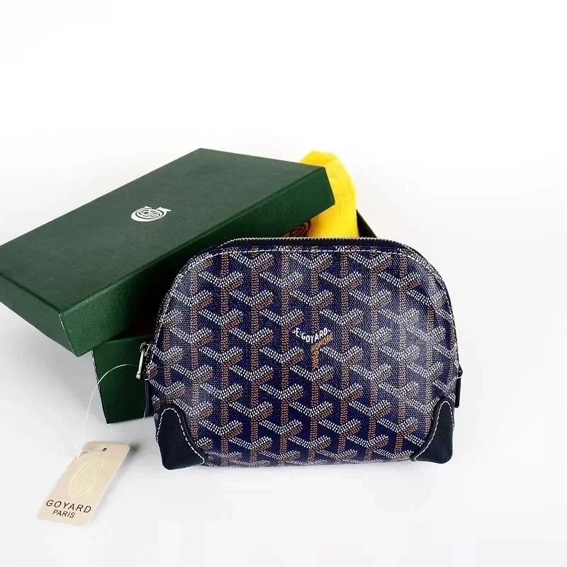 Goyard Crossbody Bags Belvedere Small Flap Bag — 34