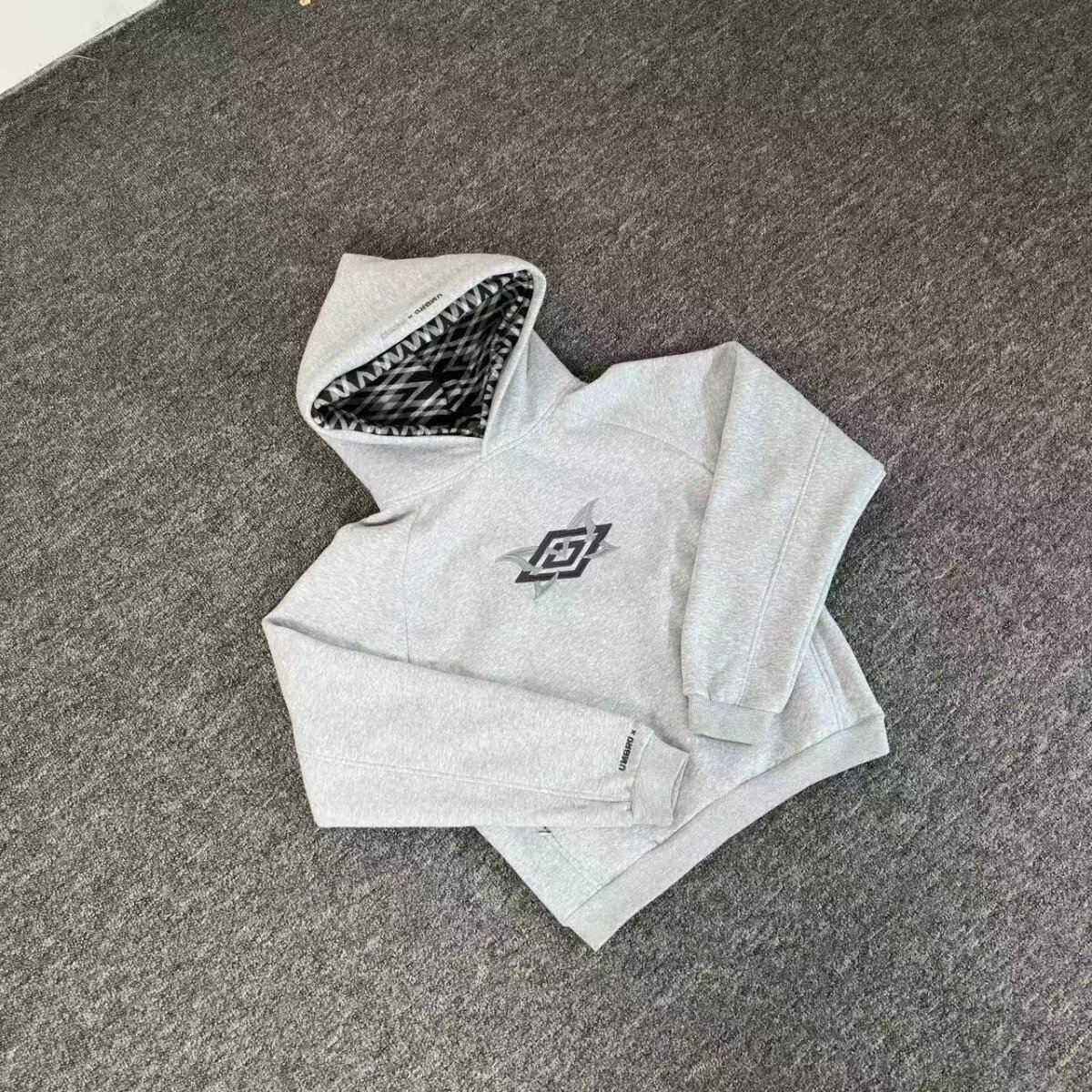 Design Embroidered Logo Track Pants Black Sweatpants - 5
