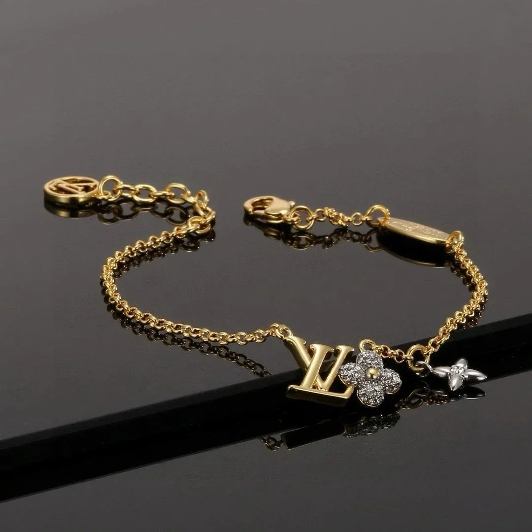 Louis Vuitton Gold B