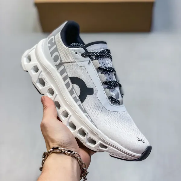 On CloudTec Zero Black Running Shoes - 18