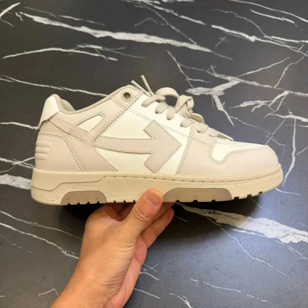 Off-White Arrow Low Beige Sneakers - 1