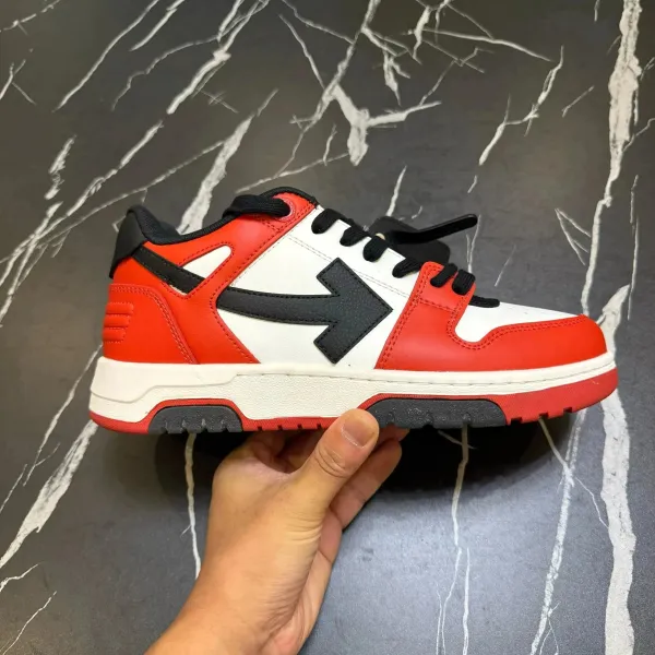 Off-White Arrow Low Red White Black Sneakers - 1