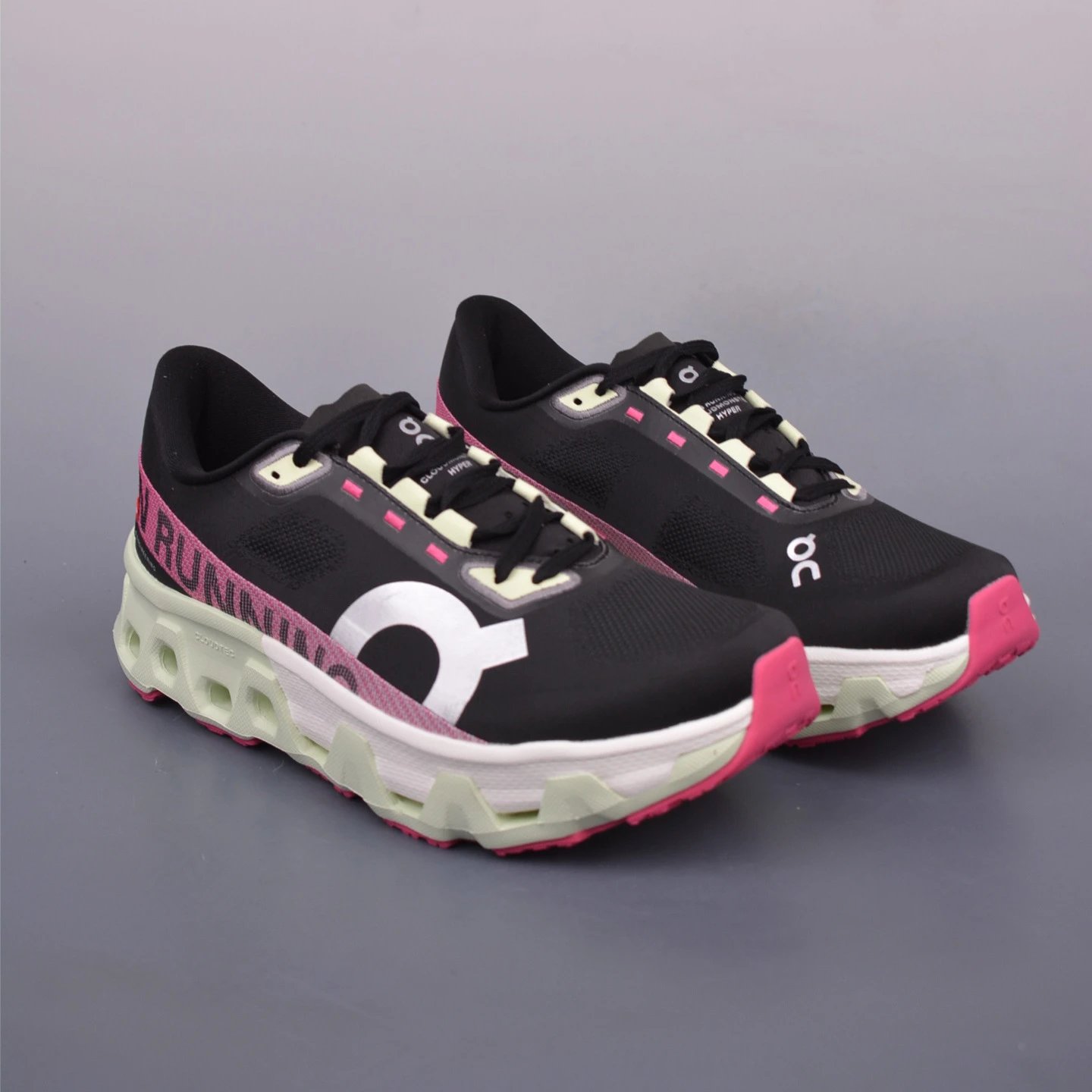 On CloudTec Zero Black Running Shoes - 30