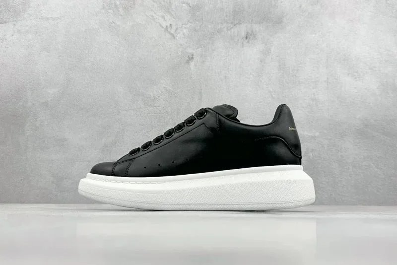 24-MK Low Top All Black White Sole Premium (G)