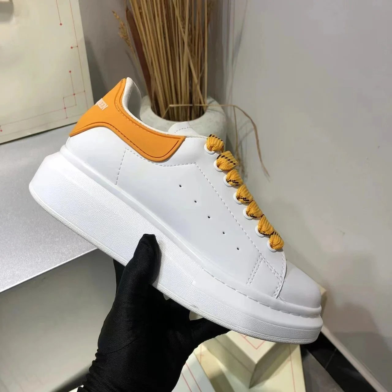 Alexander McQueen Sneakers Oversized low-top with contrast heel tab — 16