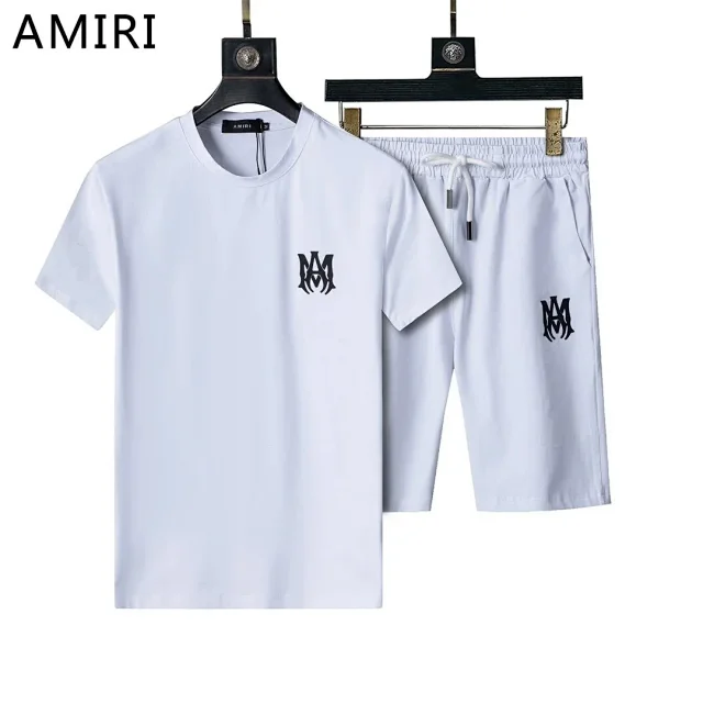 Louis Vuitton Matching Sets Short-sleeve T-shirt and drawstring shorts set with monogram print product detail image 13