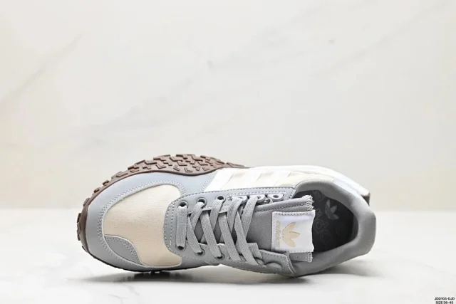 Adidas Sneakers Mesh with three-stripe overlays and chunky cushioning product detail image 3