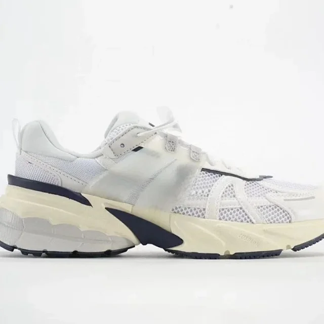 Balmain Sneakers B-Bold chunky mesh product detail image 2