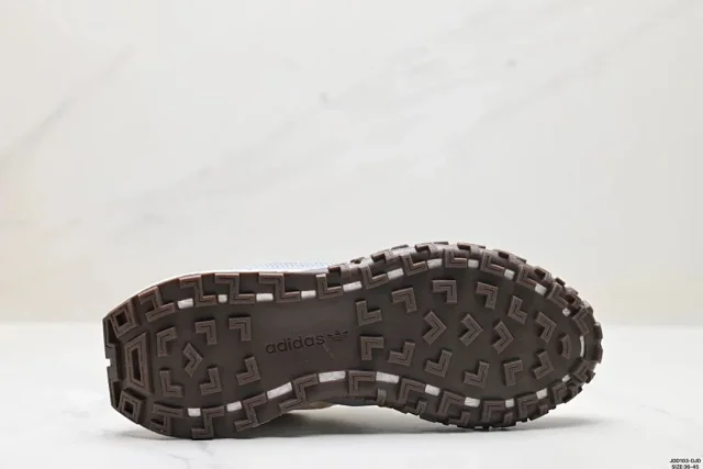 Adidas Sneakers Mesh with three-stripe overlays and chunky cushioning product detail image 10
