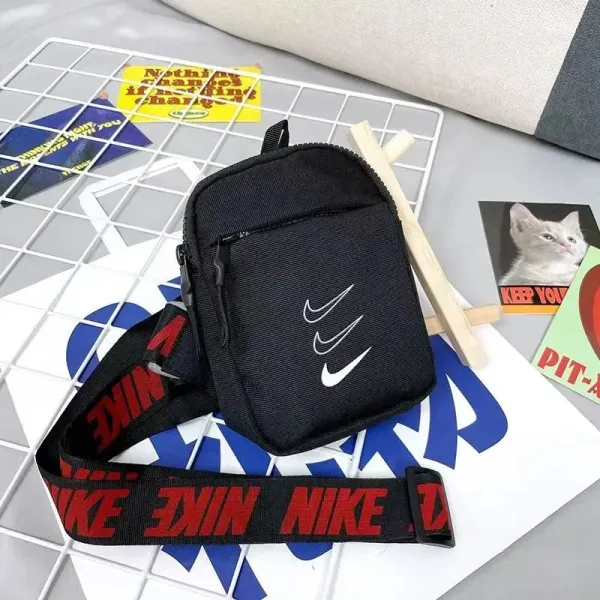 Nike Duffel Bag Gray Sporty Travel Bag - 41