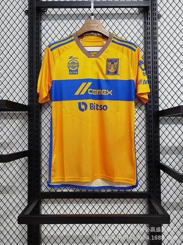 Design Pumas UNAM x DHL x Mifel White Jersey - 25