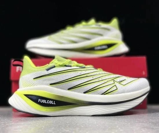 Design FuelCell Running Shoes White Pink Purple Running-Shoes Running Shoes - 9