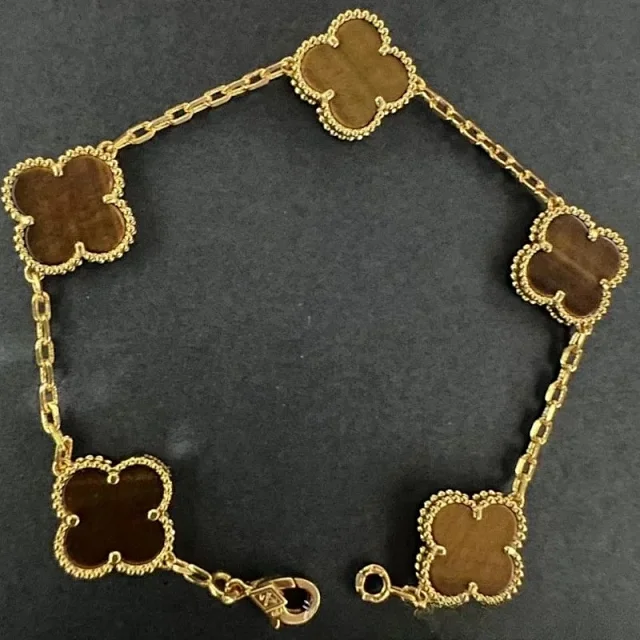 Unbranded Jewelry Five Clover Station Chain Bracelet product detail image 12