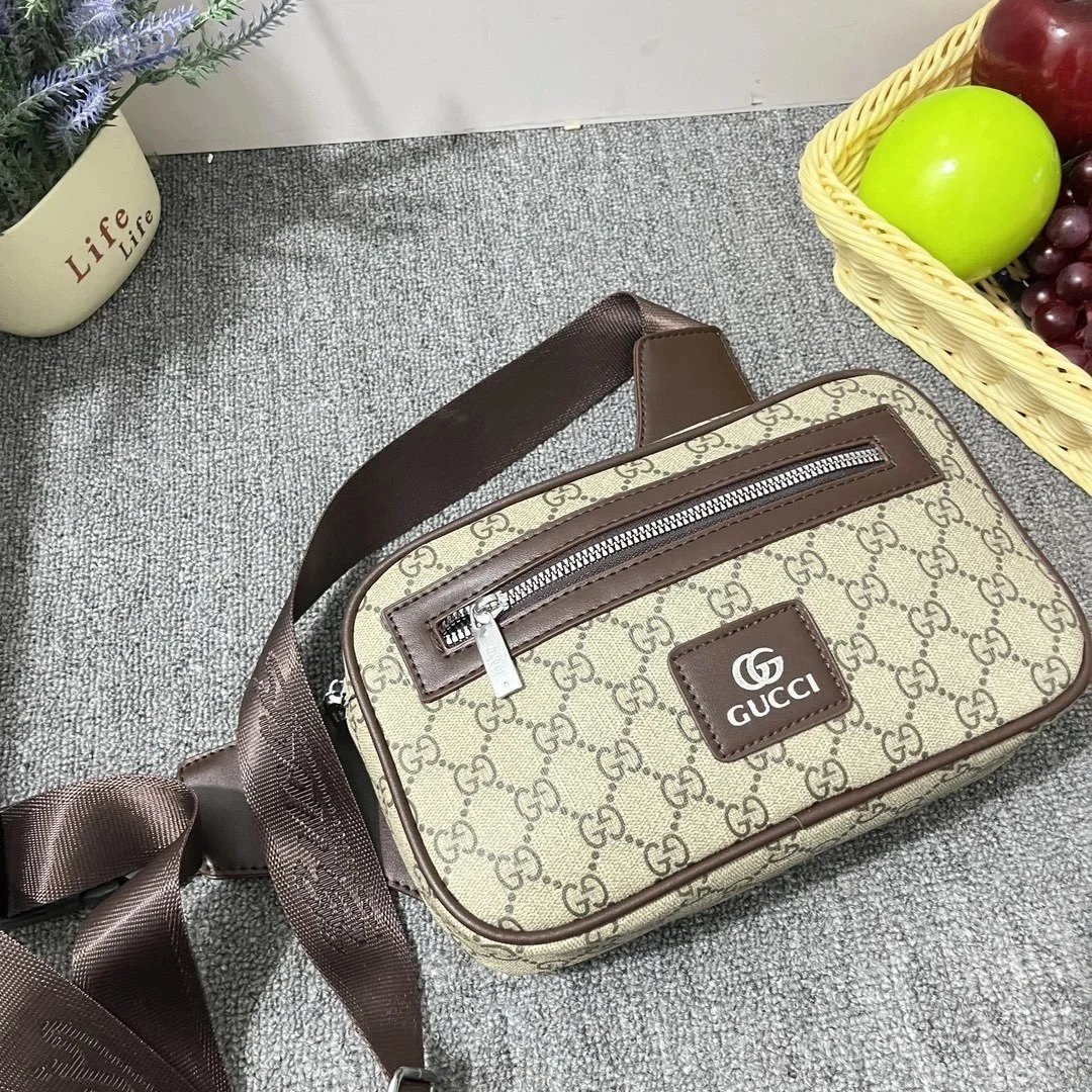 Louis Vuitton Multiple bag styles image 9