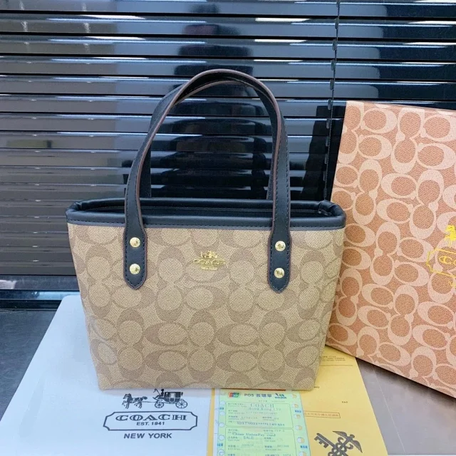 Louis Vuitton Multiple bag styles product detail image 4
