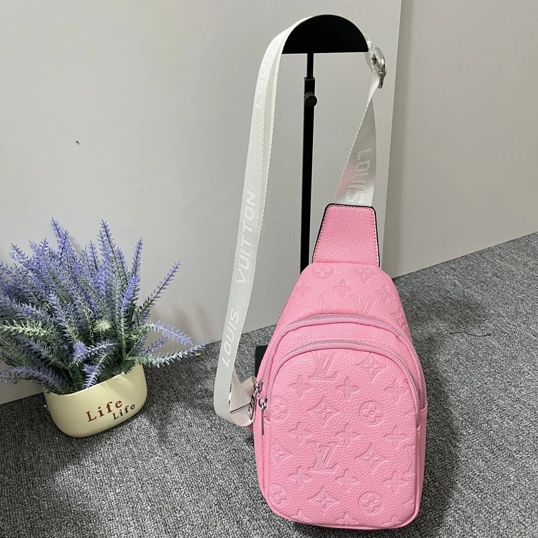 Louis Vuitton Multiple bag styles — 30