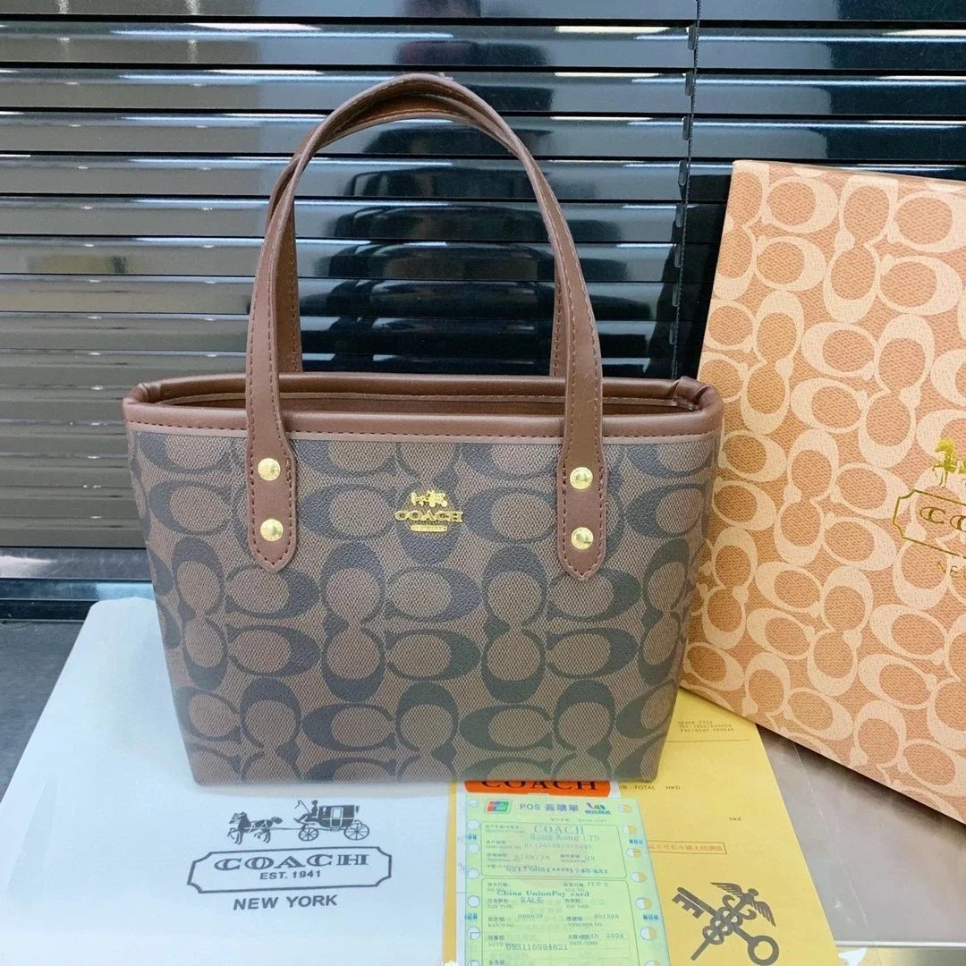 Louis Vuitton Multiple bag styles — 36