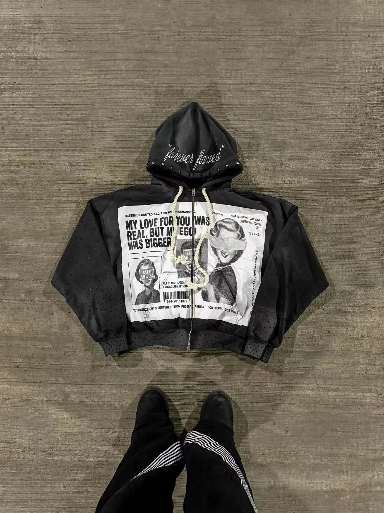 Letter Print Hoodie photo 3