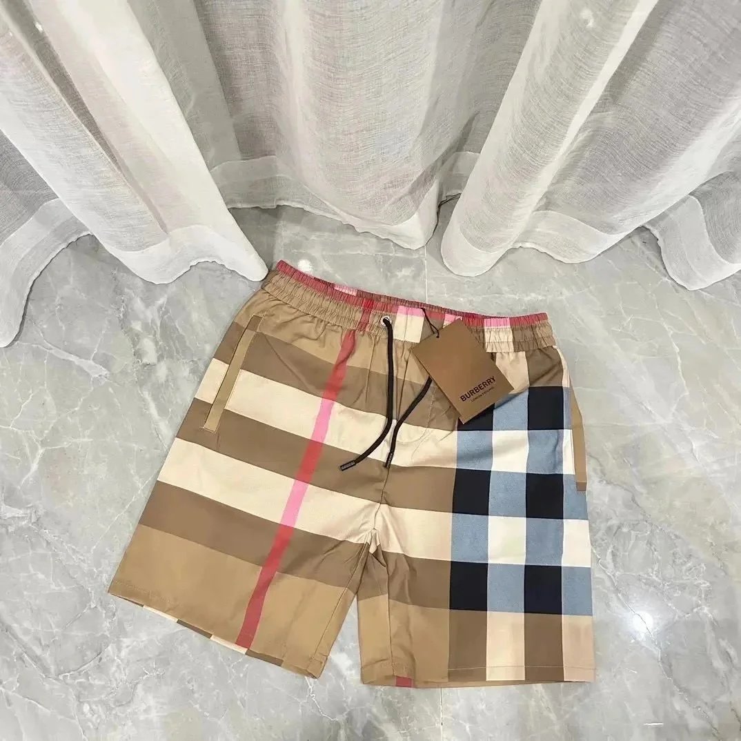 SiX-Burberry 05