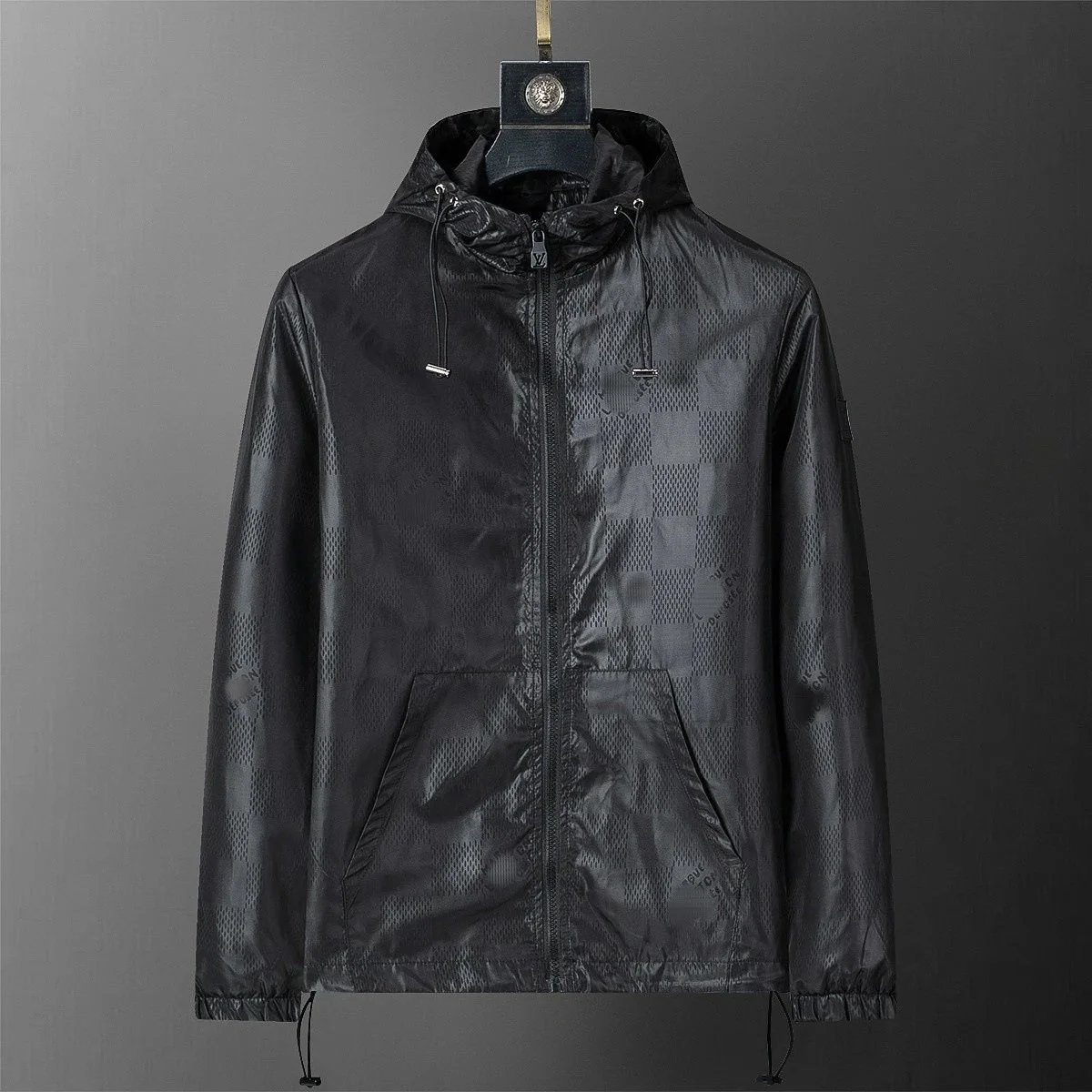 56018 Black