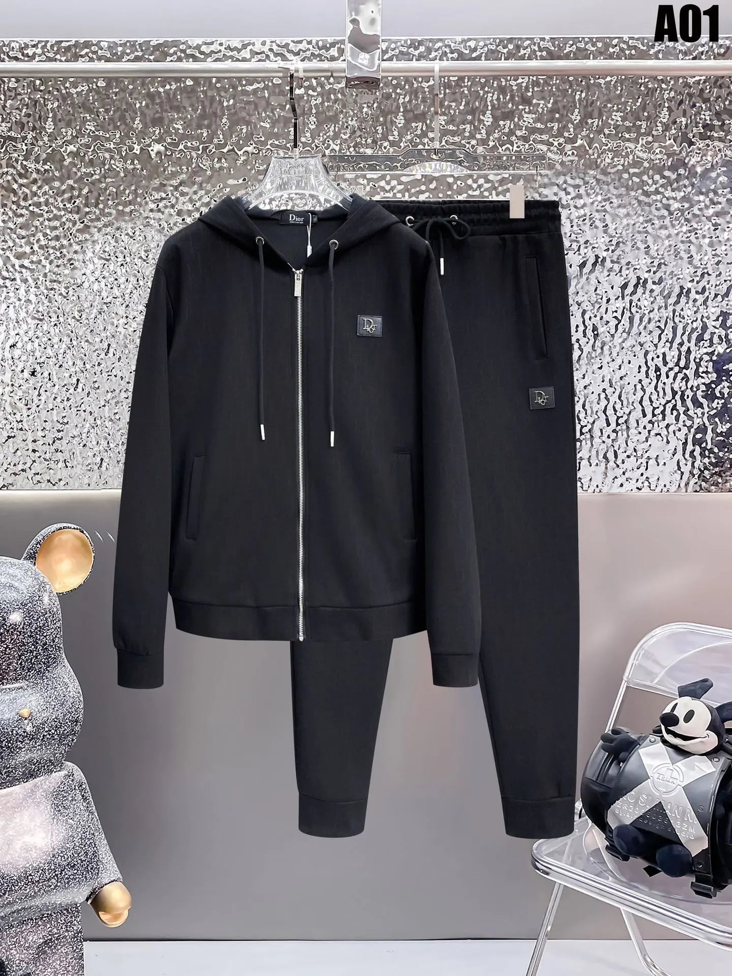 Loewe Matching Sets Zip-Up Track Jacket and Joggers Set — Black A01