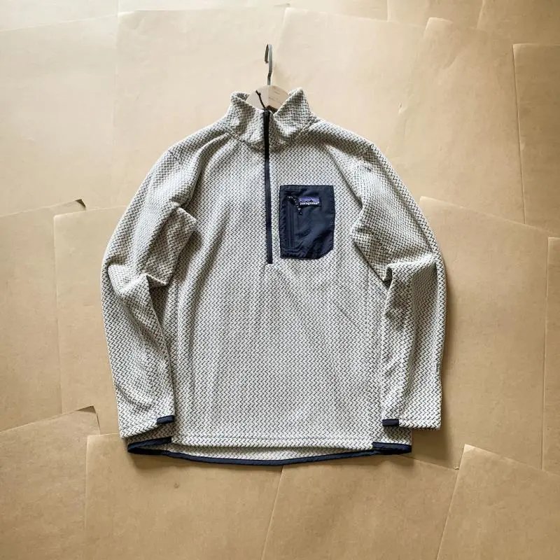 Patagonia Hoodies & Sweatshirts Quarter-Zip Fleece Pullover with Chest Pocket — Oat color