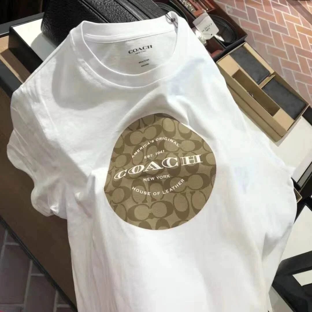 Coach T-Shirts Short-Sleeve Graphic Crewneck — 2
