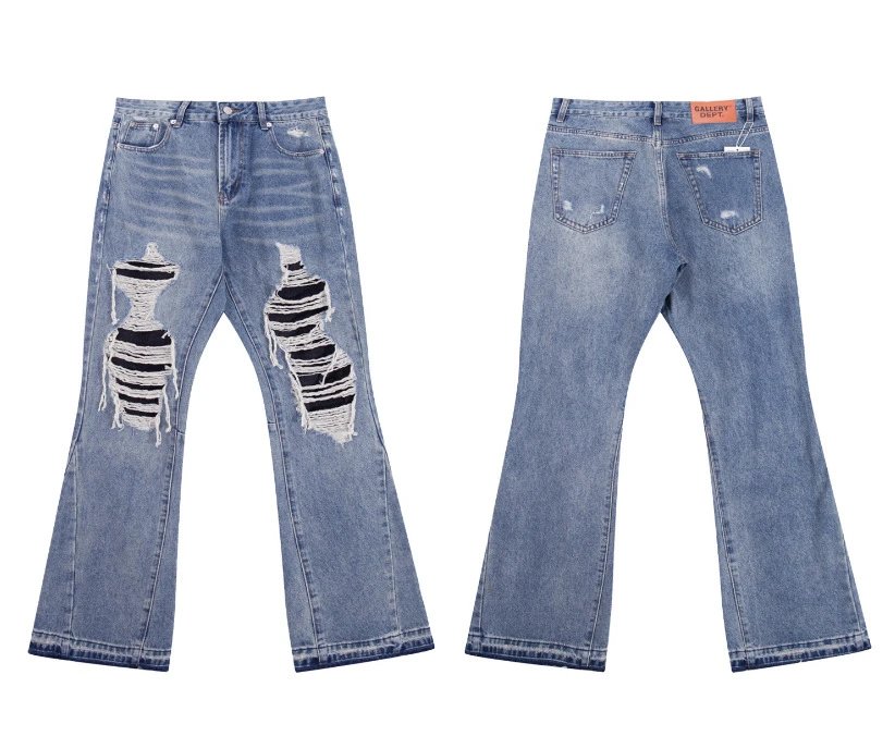 Gallery Dept. Jeans Flared with distressed and patchwork designs — 670 wash water blue